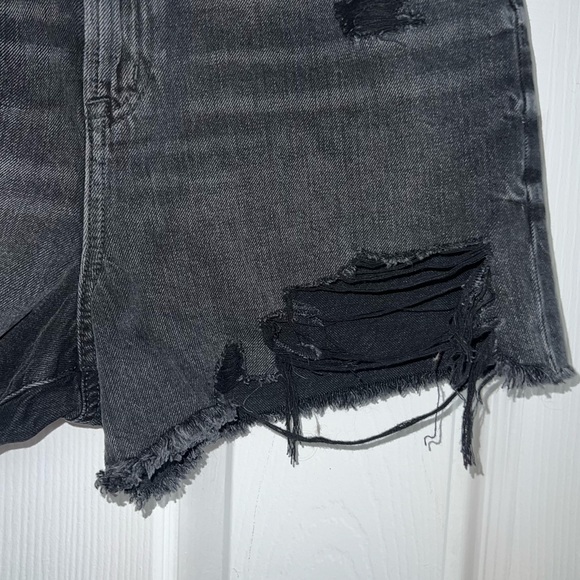 AEO 90s boyfriend shorts - Picture 2 of 15